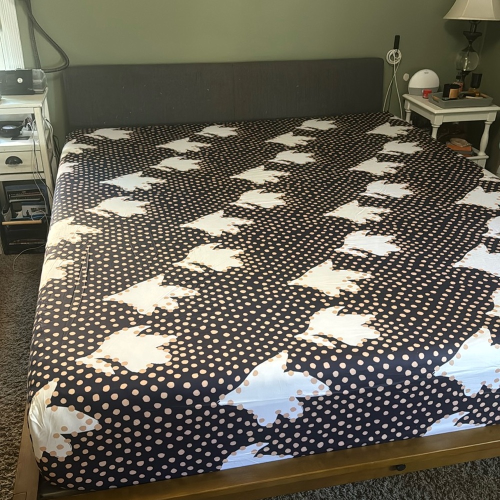 Brooklinen California king sheet set-like new